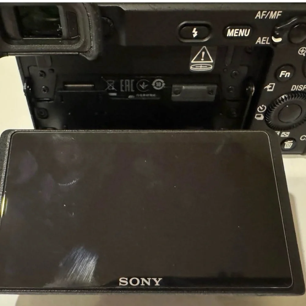 Sony a6400 with Black Display